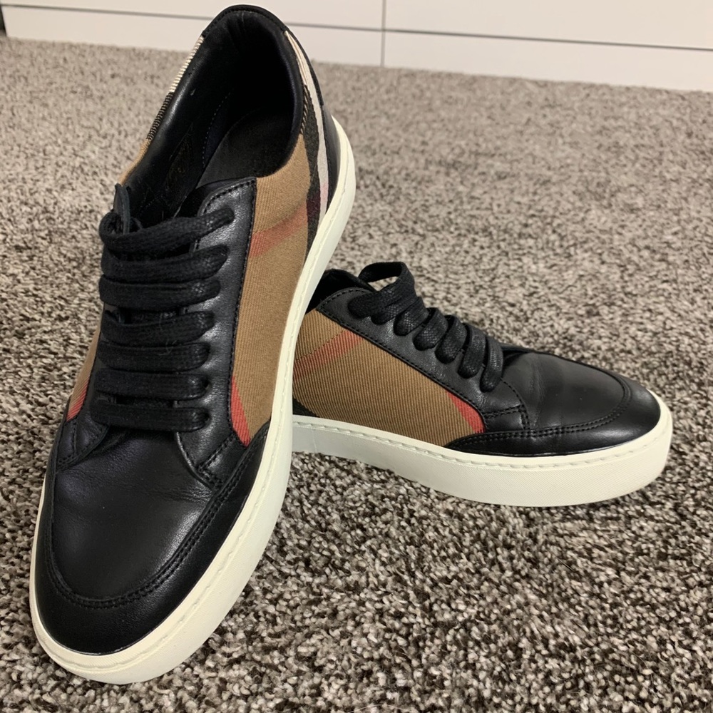 Burberry Sneakers